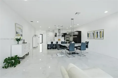 606 NE 14th Avenue Fort Lauderdale FL 33304