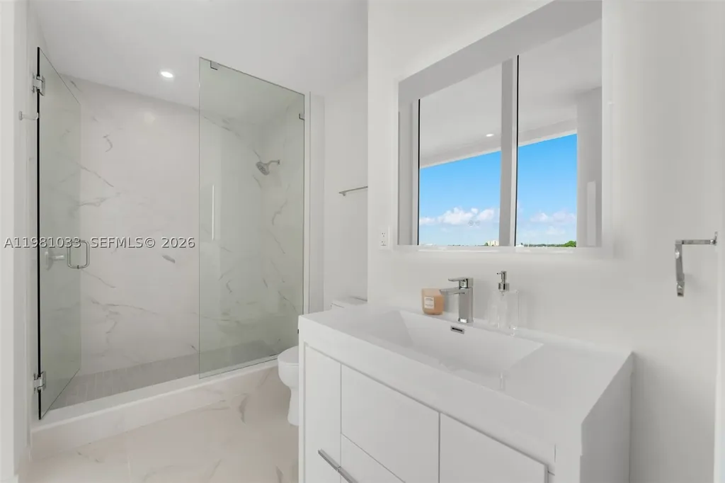 527 Orton Avenue Fort Lauderdale FL 33304