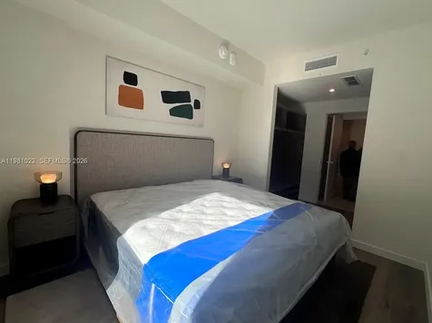 1611 SW 2nd Avenue Miami FL 33129