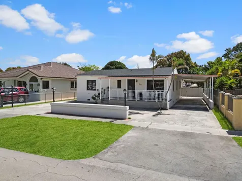 252 E 36th Street Hialeah FL 33013