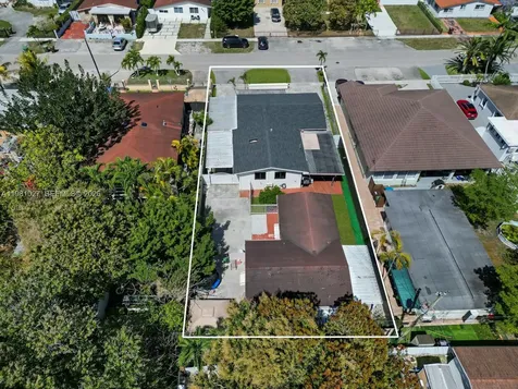 252 E 36th Street Hialeah FL 33013