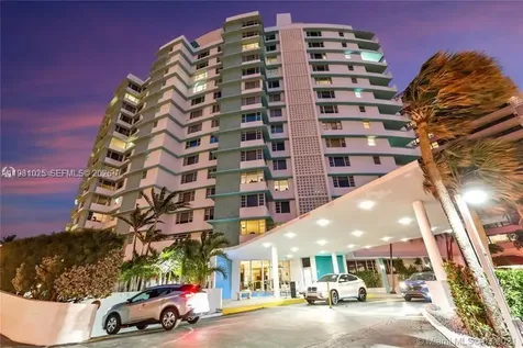 5255 Collins Avenue Miami Beach FL 33140