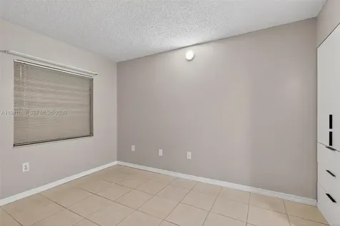 8065 SW 107th Avenue Miami FL 33173