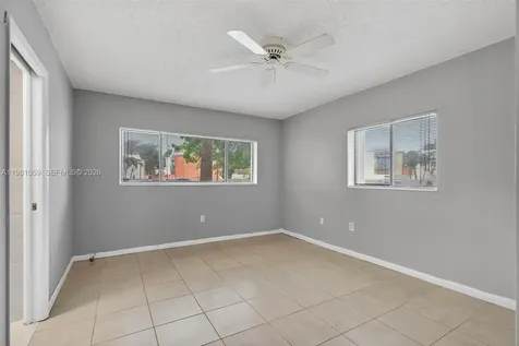 8065 SW 107th Avenue Miami FL 33173