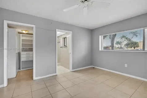 8065 SW 107th Avenue Miami FL 33173