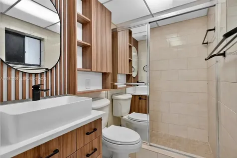 8065 SW 107th Avenue Miami FL 33173
