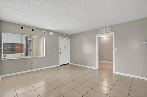 8065 SW 107th Avenue Miami FL 33173