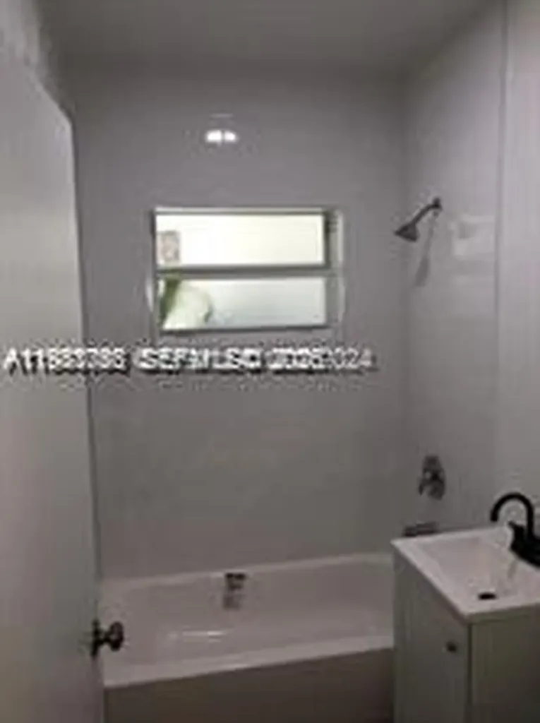 30 S Shore Drive Miami Beach FL 33141