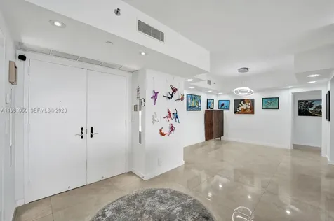 20281 E Country Club Drive Aventura FL 33180