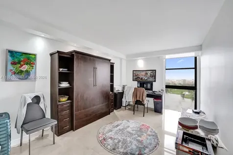 20281 E Country Club Drive Aventura FL 33180