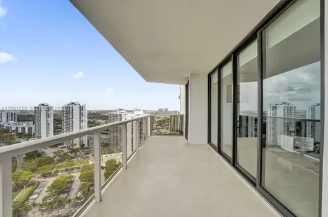 20281 E Country Club Drive Aventura FL 33180