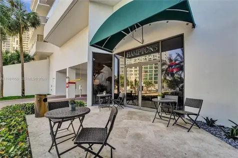 20281 E Country Club Drive Aventura FL 33180