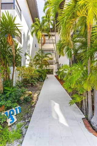 101 Ocean Lane Drive Key Biscayne FL 33149