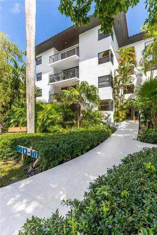 101 Ocean Lane Drive Key Biscayne FL 33149