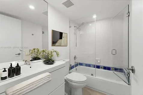 101 Ocean Lane Drive Key Biscayne FL 33149
