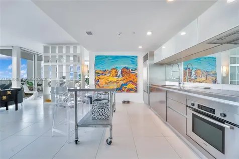 1040 Biscayne Boulevard Miami FL 33132