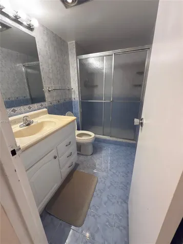 3675 N Country Club Drive Aventura FL 33180