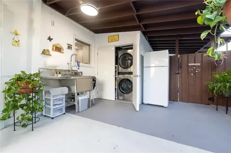 19600 Gulfstream Road Cutler Bay FL 33157