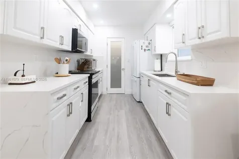 19600 Gulfstream Road Cutler Bay FL 33157