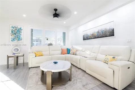 19600 Gulfstream Road Cutler Bay FL 33157
