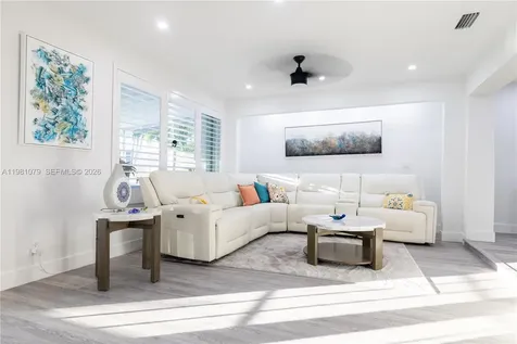 19600 Gulfstream Road Cutler Bay FL 33157