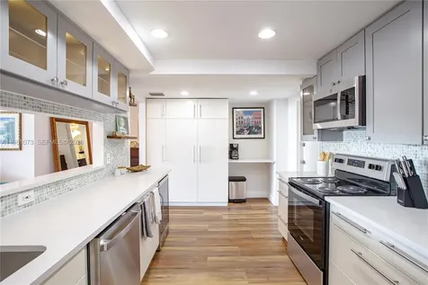 199 Ocean Lane Drive Key Biscayne FL 33149