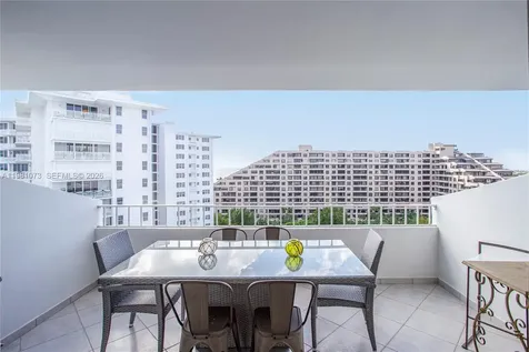 199 Ocean Lane Drive Key Biscayne FL 33149