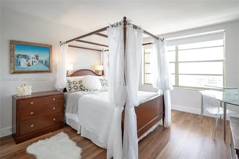 199 Ocean Lane Drive Key Biscayne FL 33149