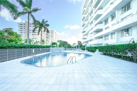 199 Ocean Lane Drive Key Biscayne FL 33149