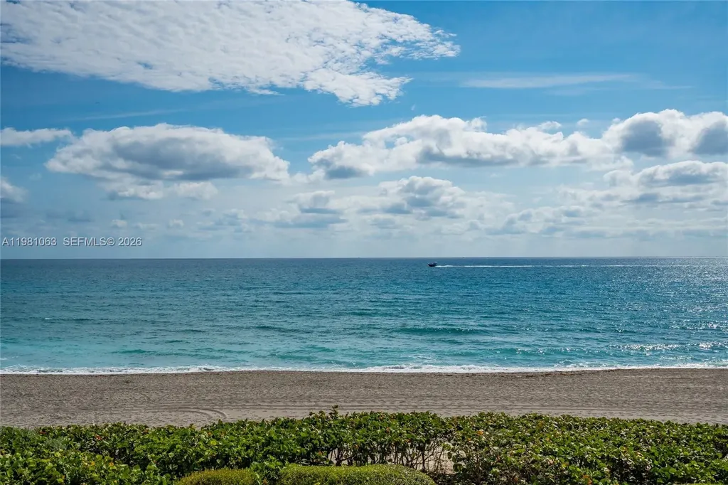 19670 Beach Road Tequesta FL 33469