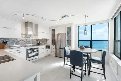 19670 Beach Road Tequesta FL 33469