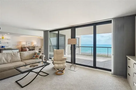 19670 Beach Road Tequesta FL 33469