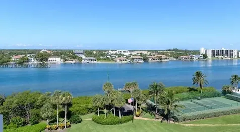 19670 Beach Road Tequesta FL 33469