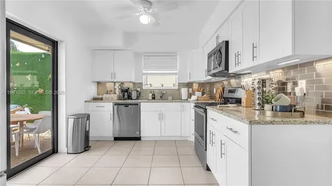 151 SE 9th Court Pompano Beach FL 33060