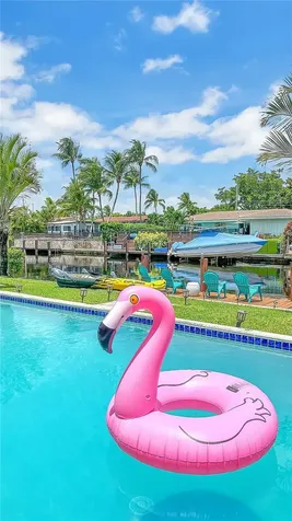 151 SE 9th Court Pompano Beach FL 33060