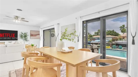 151 SE 9th Court Pompano Beach FL 33060