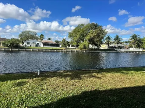 9400 Lime Bay Boulevard Tamarac FL 33321