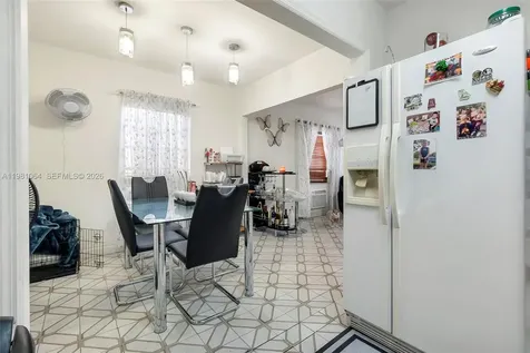 3250 NW 14th Terrace Miami FL 33125