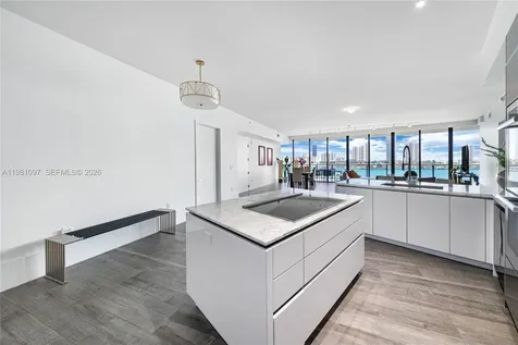 5500 Island Estates Drive Aventura FL 33160