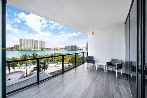 5500 Island Estates Drive Aventura FL 33160