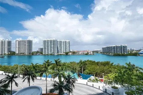 5500 Island Estates Drive Aventura FL 33160