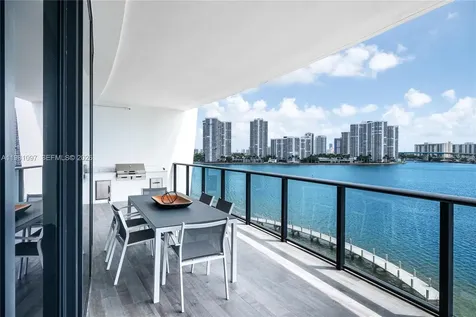 5500 Island Estates Drive Aventura FL 33160