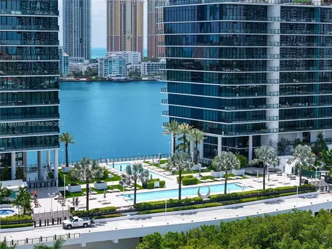 5500 Island Estates Drive Aventura FL 33160