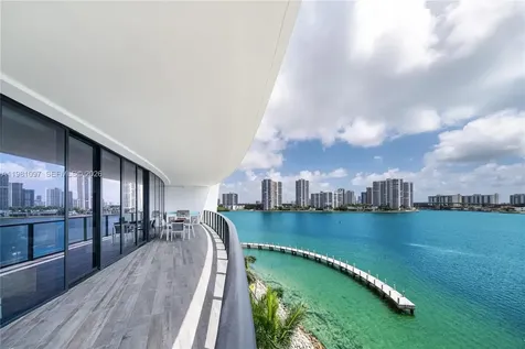 5500 Island Estates Drive Aventura FL 33160