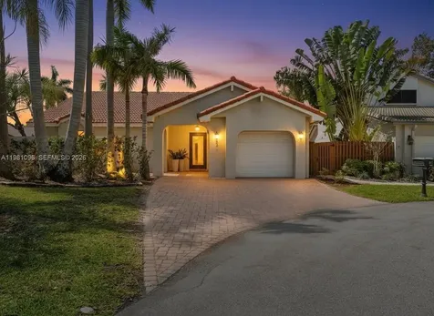 2083 Augusta Weston FL 33326