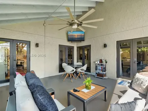 2083 Augusta Weston FL 33326