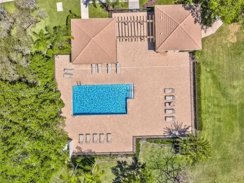 2083 Augusta Weston FL 33326