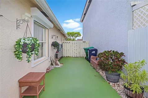 8070 SW 157th Place Miami FL 33193