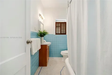 311 Navarre Avenue Coral Gables FL 33134