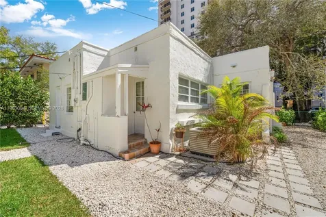 311 Navarre Avenue Coral Gables FL 33134